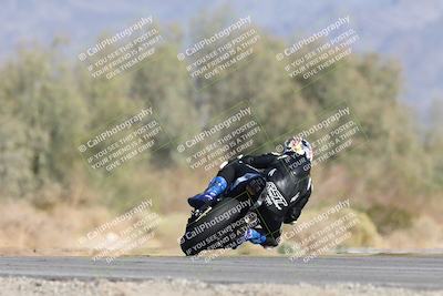media/Oct-04-2025-CVMA (Sat) [[408bcdd6e4]]/Race 13-Amateur Supersport Open/